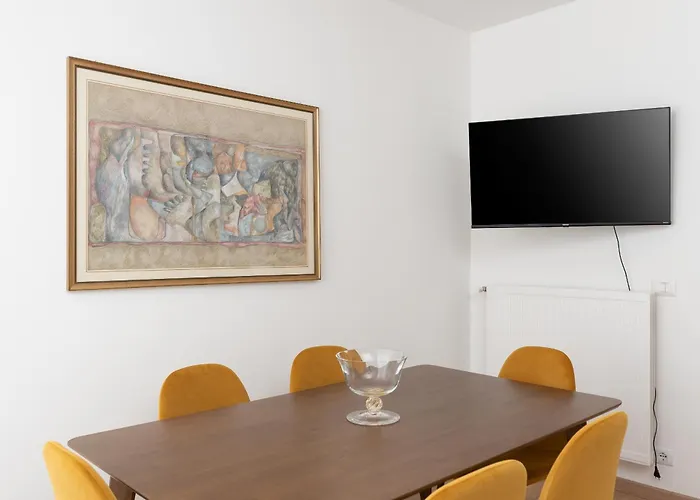 25 Penthouse Porta Pia *